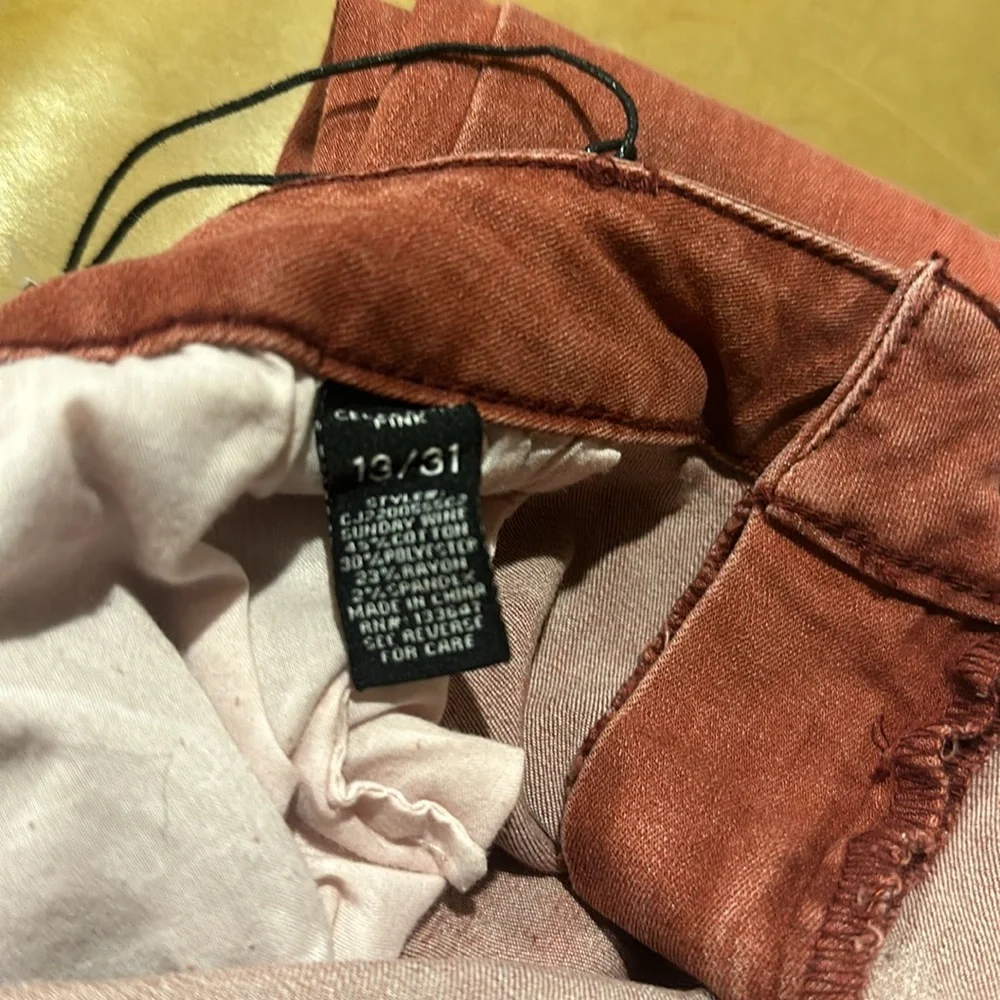Body Sculpt junior’s Mid Rise Ankle Skinny Super Slimmer Jeans
